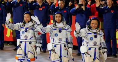 ÇİN’İN ASTRONOT EKİBİ UZAYDA 1 AY DAHA KALACAK: SHENZHOU-21 GÖREVİ UZATILDI