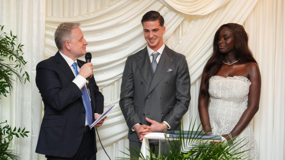 Milli Futbolcu Bertuğ Özgür Yıldırım Cephesinde ‘Kriz’ İddiası: Nikâh Fotoğraflarını Sildi