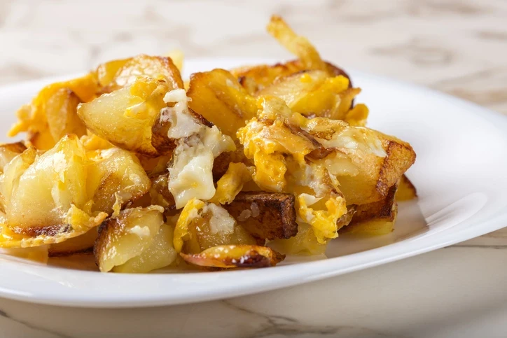 Mevsimsel Geçişlerde “Bahar Yorgunluğu” Sendromu: Klinik Diyetisyenden Enerji Metabolizmasını Dengeleyen 3 Biyolojik Yakıt!